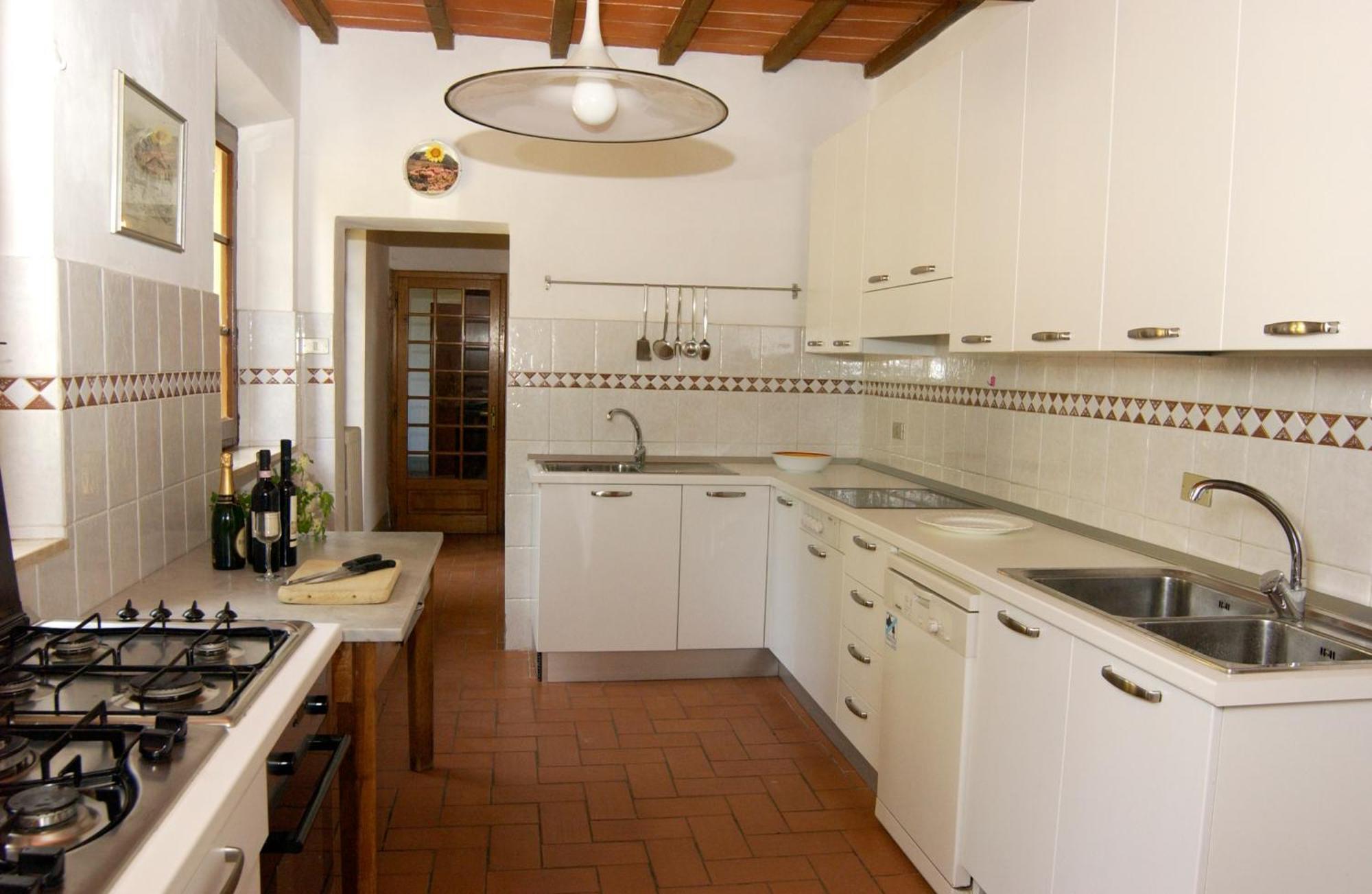 Casa Vacanze Villa Giusterna Monte Benichi Phòng bức ảnh